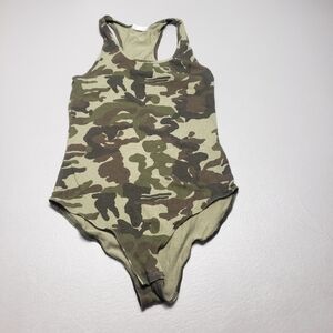 zenana outfitters camo summer bodysuit women's size medium